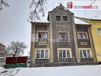 Prodej ideální poloviny rodinného domu ve Vroutku, okres Louny