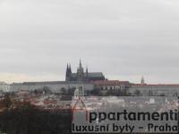Prodej luxusního bytu 3+kk s výhledem na řeku a Pražský hrad přímo na Masarykově nábřeží