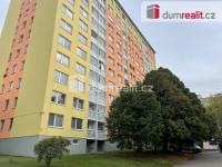Nabízíme k prodeji světlý, zrekonstruovaný byt 3+ KK/L, Praha 4 - Modřany, Levského ul.