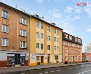 Prodej bytu 2+1, 101 m2, Karlovy Vary, ul. Chebská