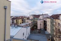 Prodej mezonetového bytu 3+KK s terasou a balkonem, Praha 2 - Vinohrady.
