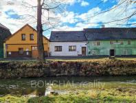 Prodej rodinného domu 100 m2, pozemek 329 m2