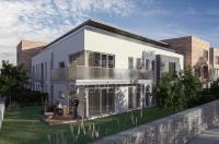 Prodej nového bytu 3+kk, 84m2, zahrada 33,8m2, předzahrádka 26m2, Jahodnice, Praha 14 Hostavice