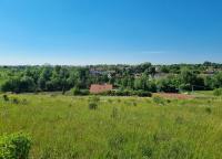 Stavební pozemek - 867 m2, všechny inženýrské sítě k dispozici - Hoštice u Vodoc
