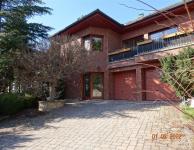 Prodej samostatně stojícího domu - vily Bosonohy 365m2 s pozemkem 3194m2