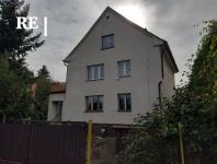 Prodej ideální poloviny domu 330 m2