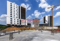 Nový 5+kk o ploše 142,4m2 + 36,2m2 balkon s jižní orientací a volným výhledem.