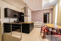 Prodej bytu, 224m2, ul. Hálkova, Praha - Nové město