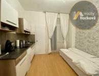 Prodej bytu 2+kk/L, 50m2, Praha 2 Vinohrady, ulice Londýnská 83