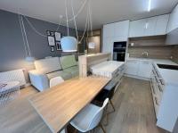 Prodej bytu 2+kk, 60 m2, zahrádka 104 m2, Benkova, Praha 4 - Chodov