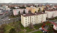 Prostorný, světlý byt 3+1/L 76 m2 OV s jídelnou, šatnou, 2x lodžie, sklep, P-10 Strašnice