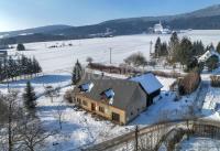 Rodinný dům se stodolou a garáží, nebo menší penzion - Mlýnický dvůr. CP 3.975m2.