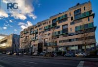 Prodej bytu 2+kk, parkovací stání, Rohanské nábřeží, Praha Karlín