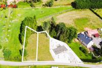 Prodej stavebního pozemku s projektem zděného domu a stavebním povolením o celkové rozloze 760 m2