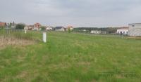 Prodej stavebního pozemku 968m2 Dřísy