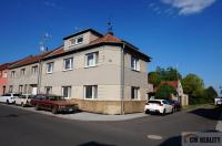 Určice, RD 4+1 a 2+1, 2 garáže, velká zahrada