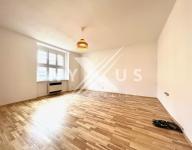 Prodej bytu 2+kk - 67m2 + balkon a sklep, Vinohradská, Praha 3 - Vinohrady