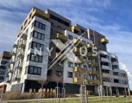 Družstevní byt 1+kk - 34 m2 + balkon 8m2, Honzíkova, Praha 10 - Štěrboholy