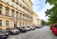 Doporučujeme působivý byt 3+1 (93,4m2) plus sklep, ve výjimečné části Prahy 8-Karlíně, Vítkova ulice